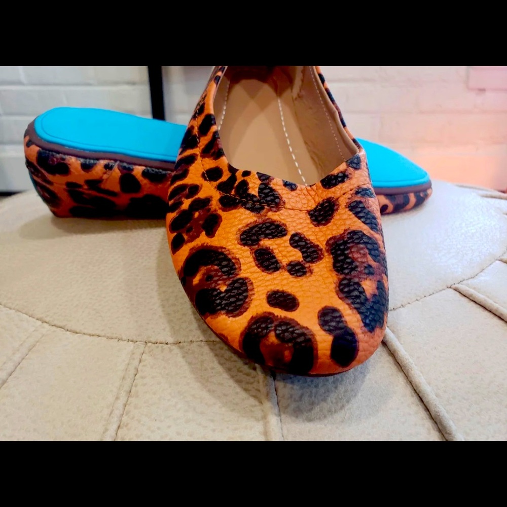 Tiek Style Flats